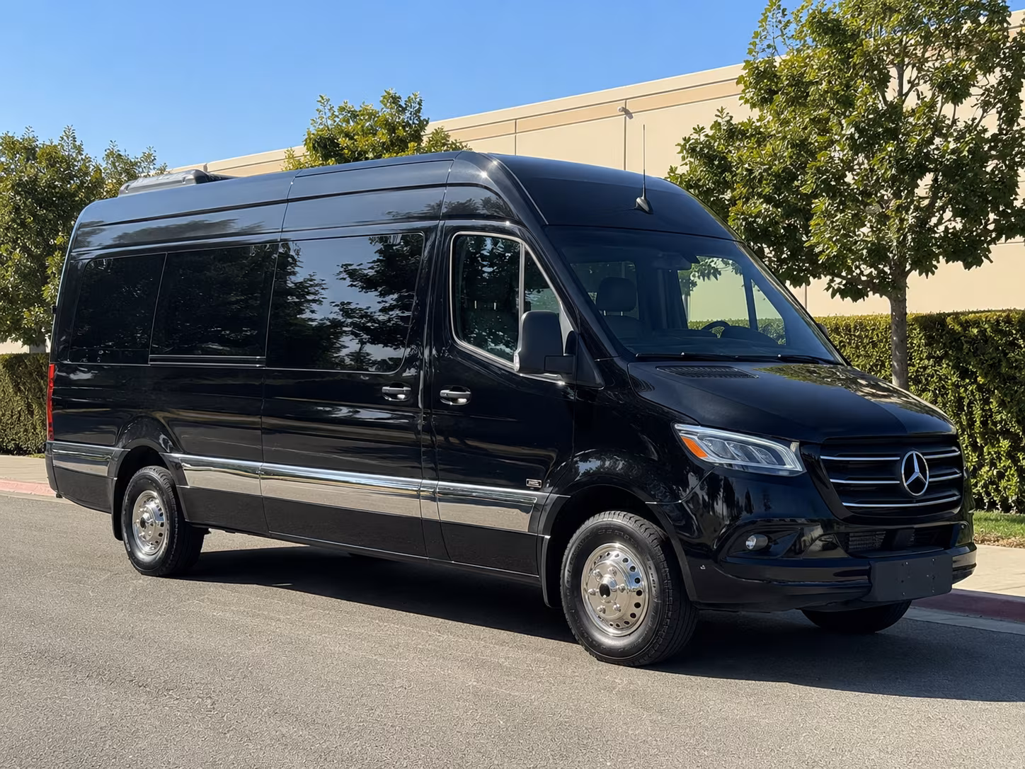 Glendale Airport Shuttles & Transportation