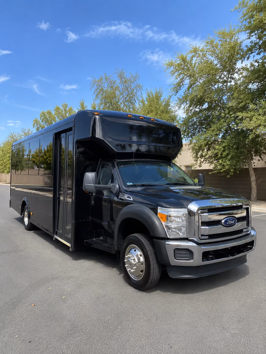 Los Angeles Concert & Music Festival Transportation party bus exterior