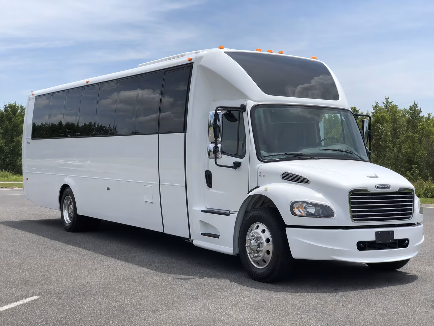 Los Angeles Prom & Homecoming Transportation onboard seating